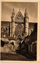Auxerre la cathédrale à Auxerre