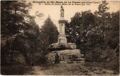 Monastere de La Pierre-qui-Vire Statue Sainte-marie