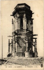 Sens La Cathédrale le campanile