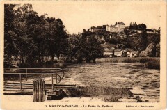 Mailly-le-Chateau fosse du perthuis
