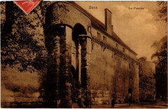 Sens La Poterne