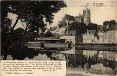 Auxerre La cathédrale à Auxerre