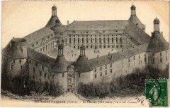 Saint-Fargeau le Chateau à Saint-Fargeau