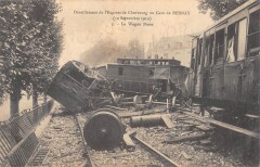 Deraillement De L'Express De Cherbourg En Gare De Bernay / Le Wagon Poste à Bernay
