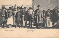 Auvergne - Groupe De Paysans -
													63 Puy de Dôme
												