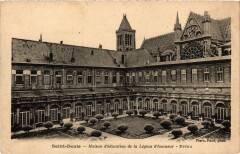 Saint-Denis Maison d'Education de La Legion d'Honneur France à Saint-Denis