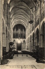 Saint-Denis Interieur de l'Eglise France -
																					93210 Saint-Denis
																			