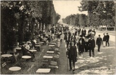 Saint-Cloud Allee Centrale, Le Parc France -
																					92210 Saint-Cloud
																			