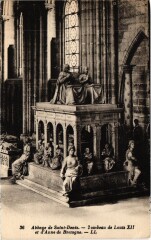 Saint-Denis Tombeau de Louis Xii et Anne de Bretagne France -
																					93210 Saint-Denis
																			