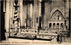 Saint-Denis Colonne a la memoire de Henri Iii France à Saint-Denis