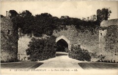 Hardelot Le Chateau La Porte -
													62 Pas de Calais
												