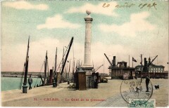 Calais Quai de la Colonne à Calais