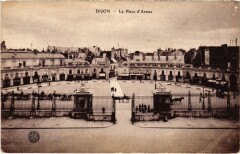 Dijon Place d'Armes à Dijon