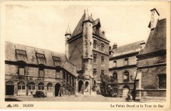 Dijon Palais Ducal et la Tour de Bar à Dijon