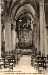 Semur Interieur de l'Eglise