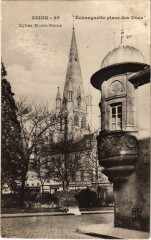 Dijon Echauguette place des Ducs à Dijon