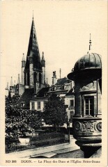 Dijon Place des Ducs et Eglise Notre Dame à Dijon