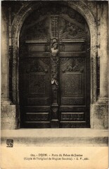 Dijon Porte du Palais de Justice à Dijon