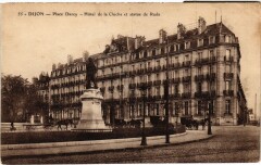 Dijon Place Darcy Hotel de la Cloche,Statue de Rude à Dijon