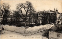 Dijon Prefecture vue de la Place de la Banque à Dijon