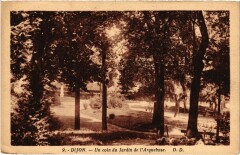 Dijon un coin du Jardin de l'Arquebuse à Dijon