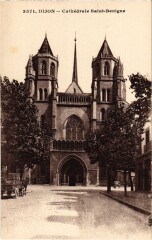 Dijon Cathedrale Saint-Benigne à Dijon