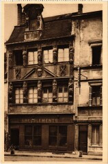 Dijon Maison des Cariatides à Dijon