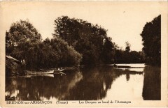 Brienon-sur-Armancon Les Barques au bord de l'Armacon