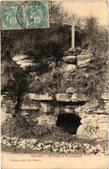 Druyes La Grotte de Saint-Romain