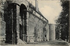 Sens La Poterne des Anciennes Fortifications