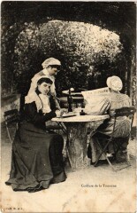 Folklore Tours Coiffure de la Touraine à Tours