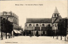 Mouy La place et Eglise