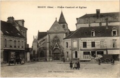 Mouy Place Centrale et Eglise