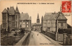 Crevecoeur-le-Grand Le Chateau