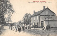 Messanges / Grande Avenue / Place Publique à Messanges