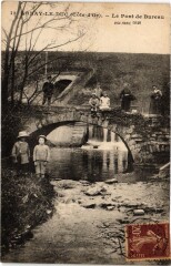 Arnay-le-Duc Le Pont de Bureau France à Arnay-le-Duc