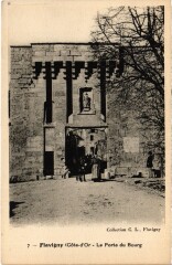 Flavigny La Porte du Bourg France