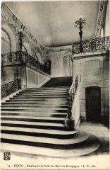Dijon Escalier de la Tour de Bar France à Dijon