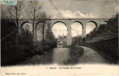 Semur Le Viaduc et la Ville France