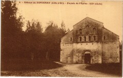 Abbaye de Fontenay Facade de l'Eglise France
