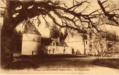 Abbaye de Fontenay Le Pigeonnier France