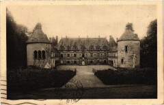Chateau de Bussy-Rabutin Cour d'honneur France