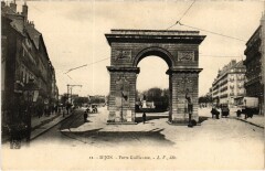 Dijon Porte Guillaume-Place Darcy France à Dijon