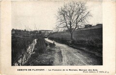 Flavigny La Fontaine de la Recluse France