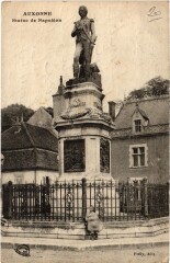 Auxonne Statue de Napoleon France à Auxonne