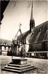 Beaune Les Hospices, la Cour d'Honneur France à Beaune