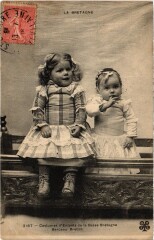 Folklore Costumes d'enfants de la Basse-Bretagne