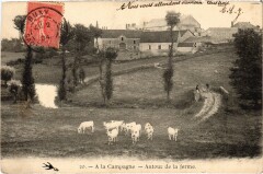 A la campagne Autour de la ferme -
													71 Saône et Loire
												