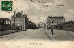 Troyes Rue Voltaire à Troyes