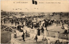 Arcachon Place Thiers et la Plage à Arcachon